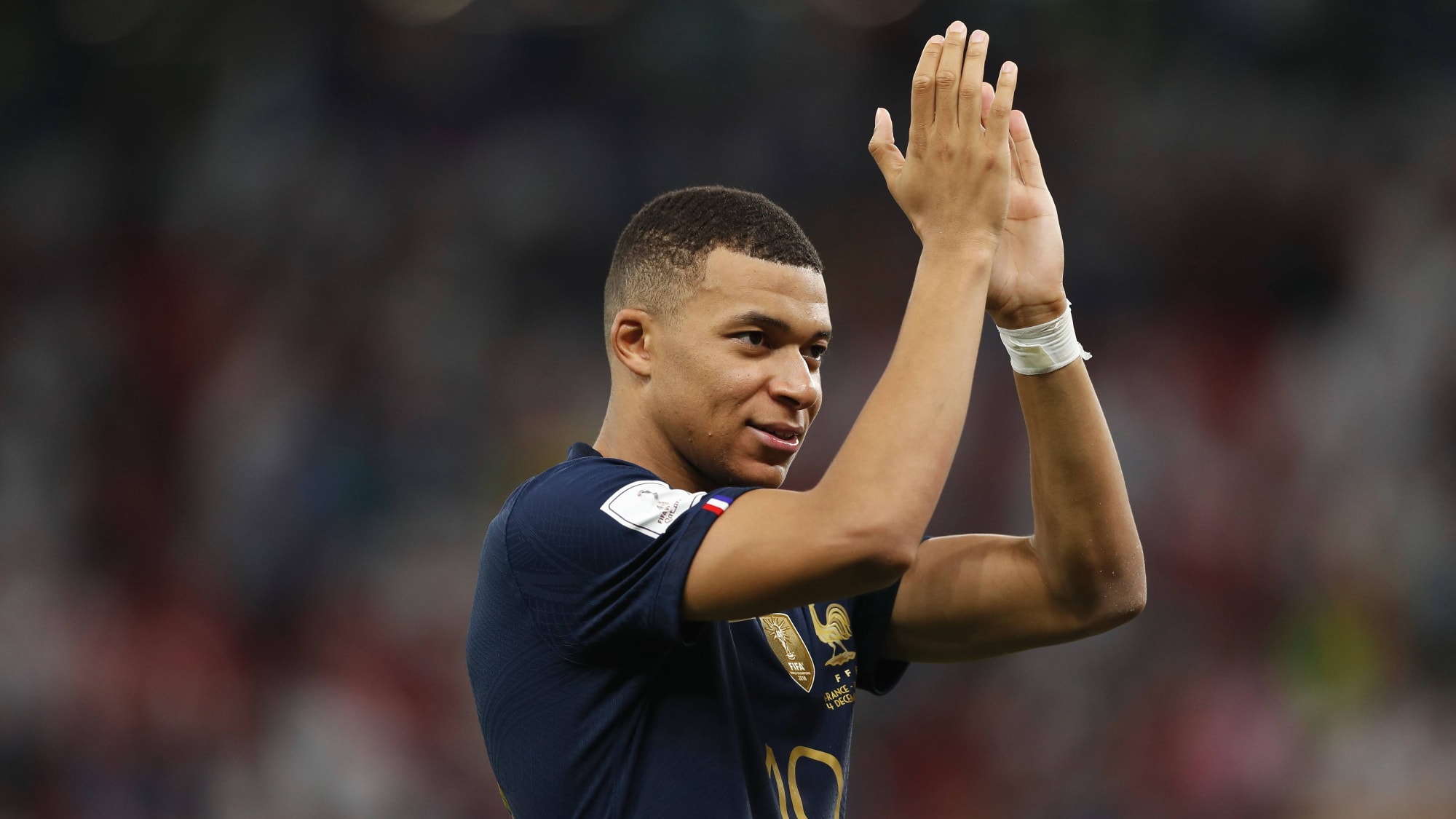 Kylian Mbappé (Frankreich) jubelt nach dem 3:1 gegen Polen im WM-Achtelfinale 2022.