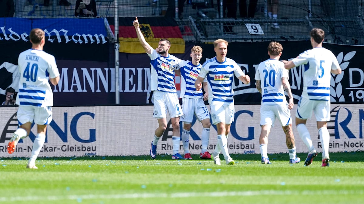 Kother-Doppelpack und Lobinger-Salto: Duisburg nimmt die Hürde Waldhof