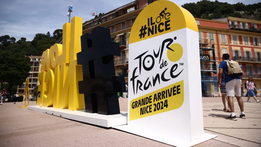 Entscheidung am Mittelmeer: Erst in Nizza wird der Sieger der Tour de France feststehen.