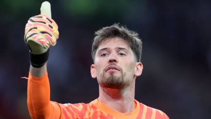 Steht erneut an der Spitze des Torhüter-Rankings: Dortmunds Keeper Gregor Kobel.