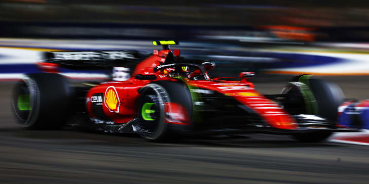 Hatte die Ferrari-Nase vorne in Singapur: Carlos Sainz.