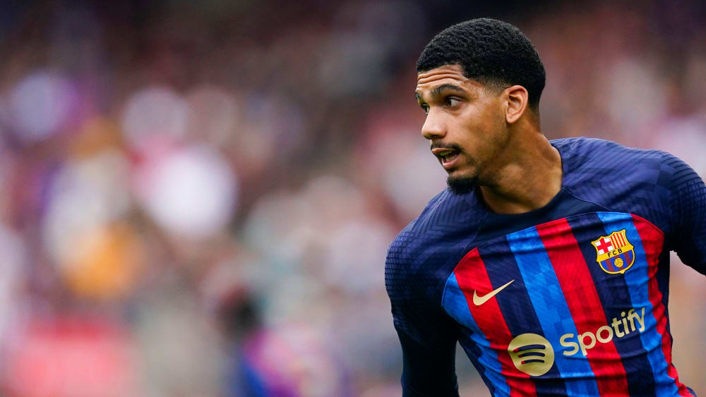 Barças Araujo und Koundé fallen aus kicker