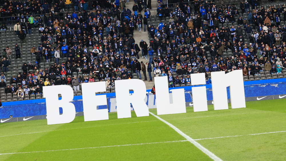 Hertha BSC steckt weiterhin in finanziellen Schwierigkeiten: Wackelt sogar die Lizenz?