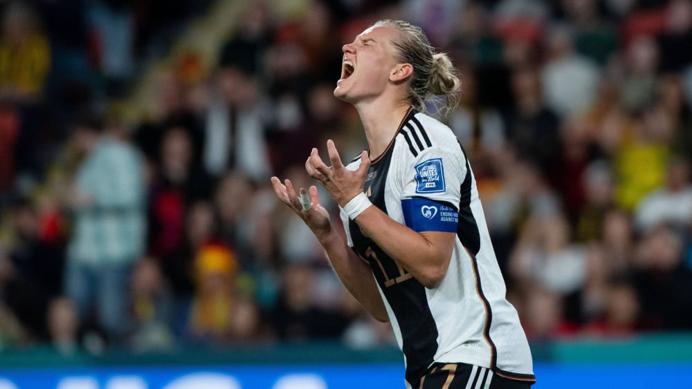 Verzweiflungsschrei? Alexandra Popp ist mit den DFB-Frauen in der WM-Vorrunde überraschend gescheitert.