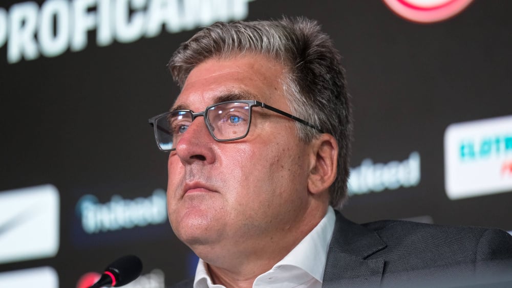 Skeptisch, was die Zukunft der Bundesliga angeht: Eintracht-Boss Axel Hellmann