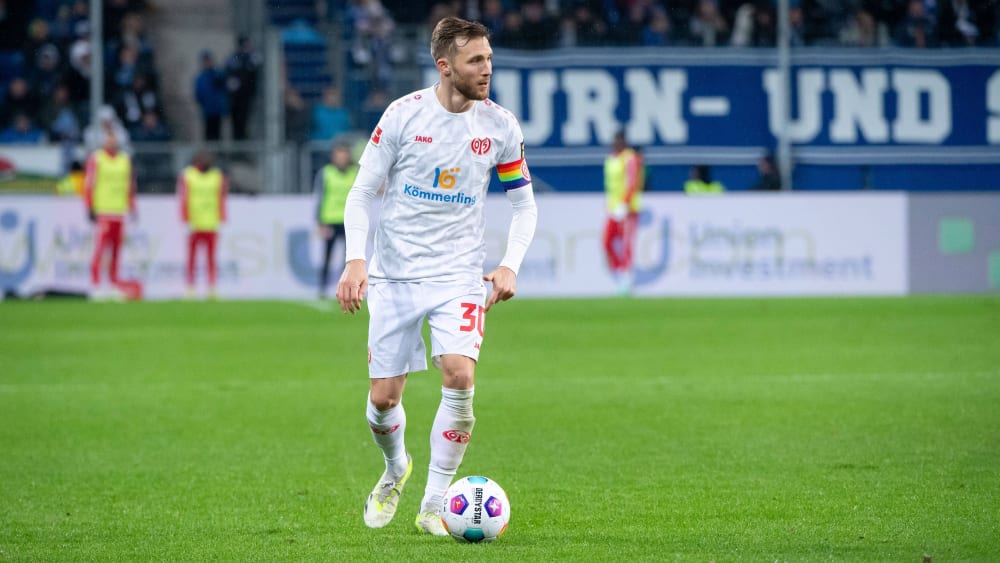 Feierte nach 210 Tagen sein Comeback für Mainz 05: Kapitän Silvan Widmer.