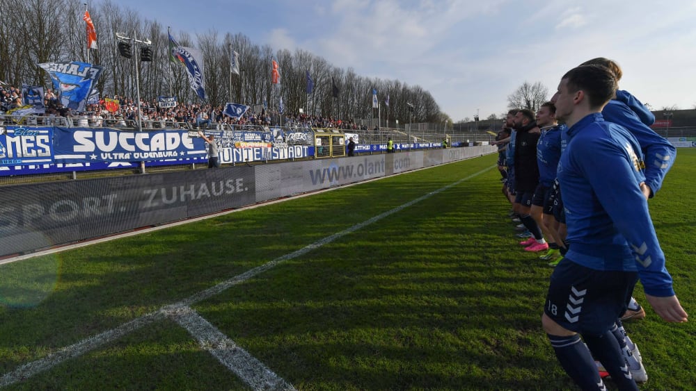 Fans und Mannschaft des VfB Oldenburg dürfen womöglich bald in einem neuen Stadion feiern.
