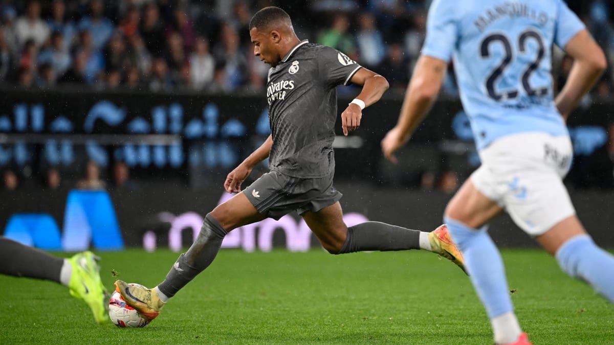 Paris SG Straßburg Tor zum 20 durch Asensio in der 47. Minute