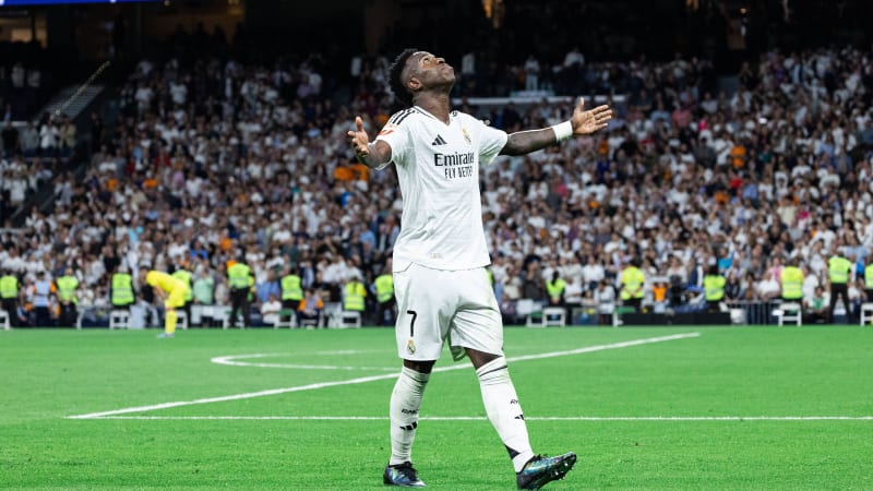 Real Madrid CF v Villarreal CF - LaLiga EA Sports MADRID, SPAIN, OCTOBER 5: Vinicius Junior of Real Madrid CF celebrating after scoring his goal during the LaLiga EA Sports match between Real Madrid CF and Villarreal CF at Estadio Santiago Bernabeu on October 5, 2024 in Madrid, Spain. Madrid Estadio Santiago Bernabeu Madrid Spain Copyright: xAlexxPerezx RealMadridVillarreal016