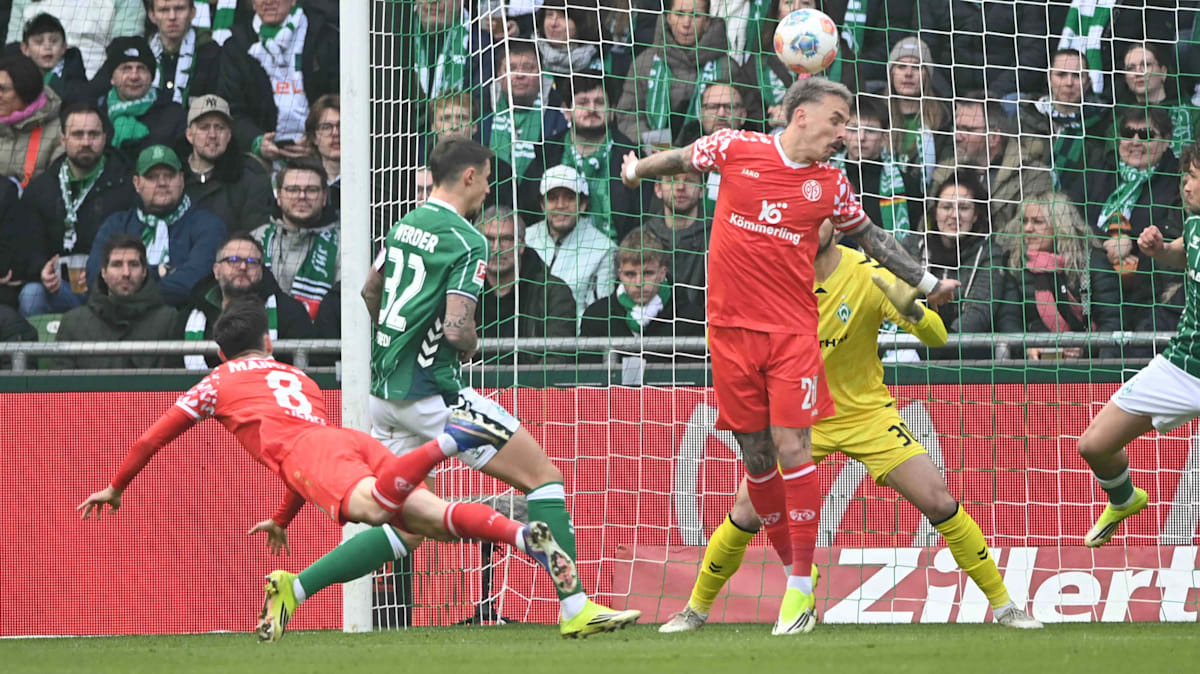 A pigeon as Mainz's twelfth player? Nebel: | 