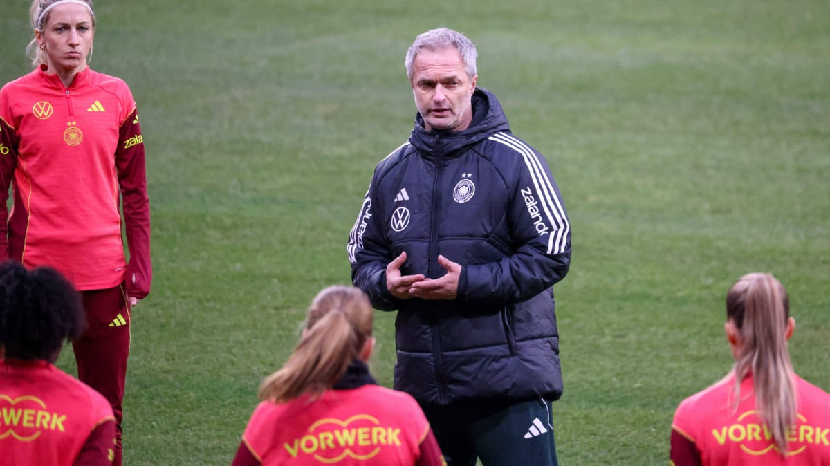 -w-tende-spanierinnen-w-ck-will-r-ume-nutzen