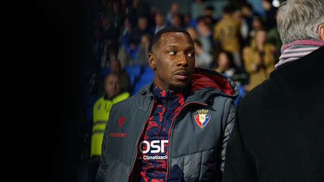 Sheraldo Becker, der spät zu Mainz wechselte, ist nicht in der Conference League spielberechtigt.