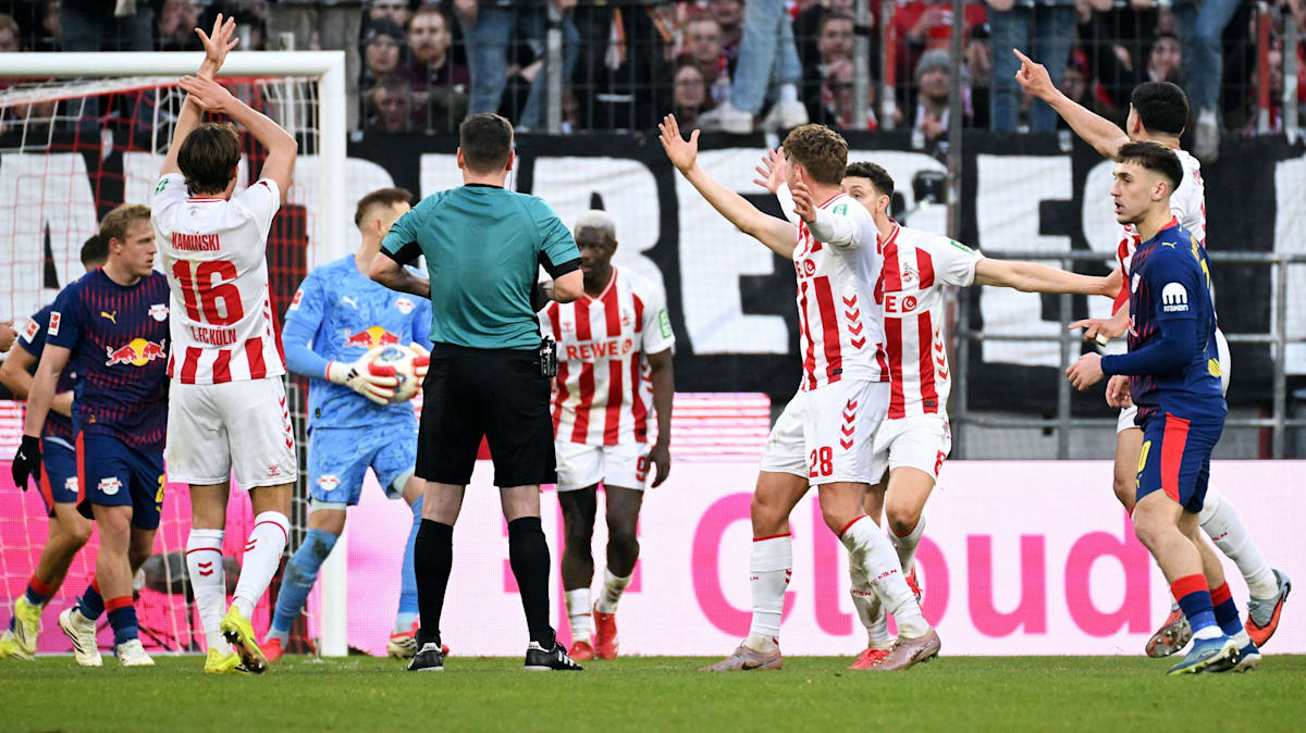 Abseitsszene-in-K-ln-Was-das-Regelbuch-sagt-und-was-der-DFB