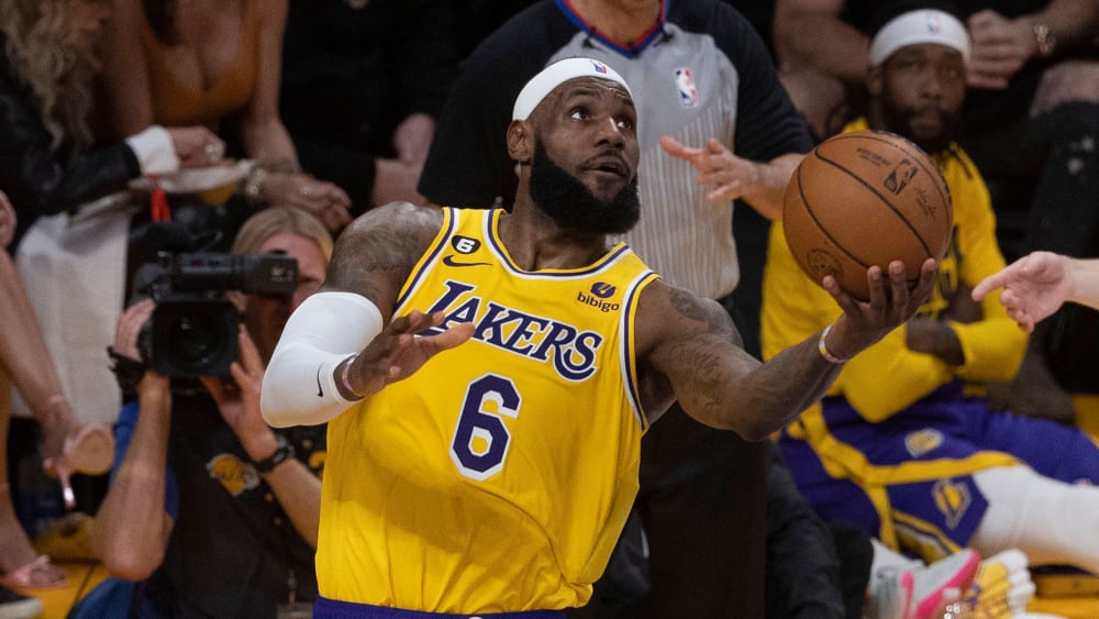 Rekord mit Stirnband: LeBron James.