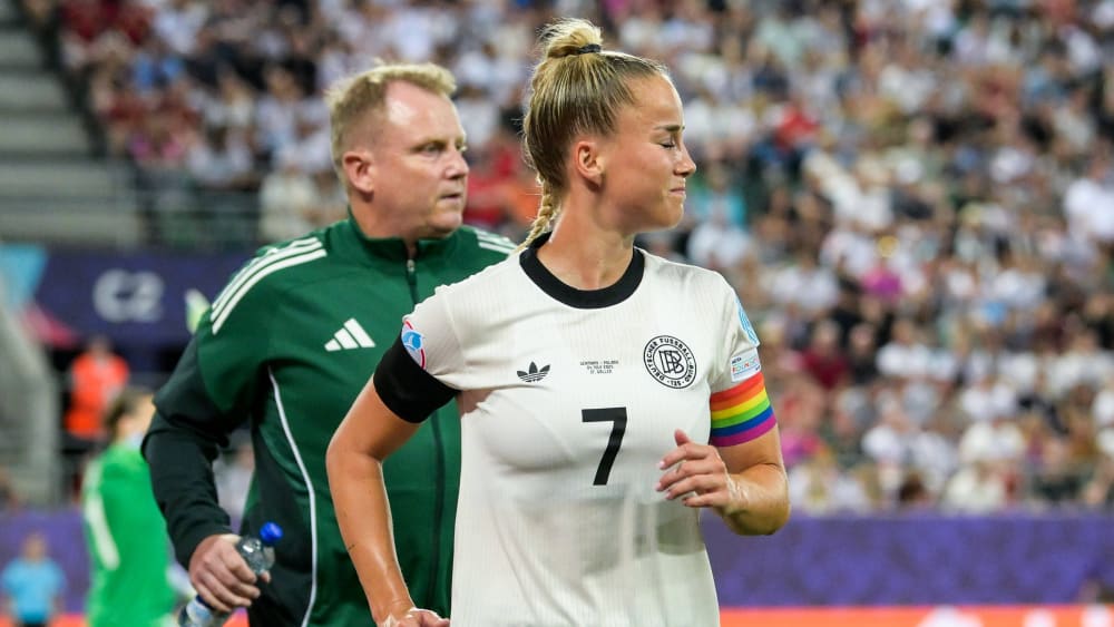 Für DFB-Kapitänin Giulia Gwinn ist die EM verletzungsbedingt vorzeitig beendet.