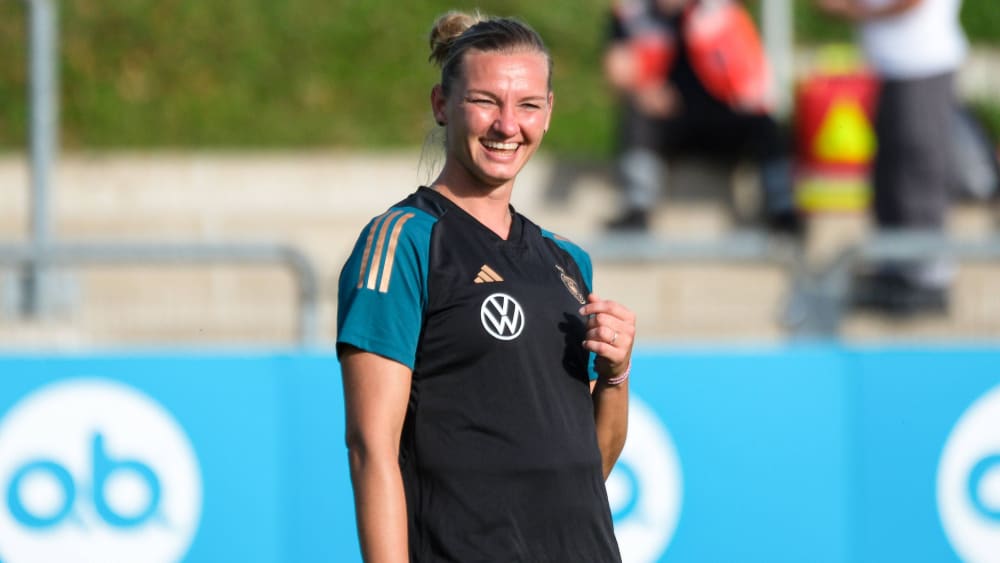 Für DFB-Angreiferin Alexandra Popp zählt gegen Dänemark "nichts als ein Sieg".