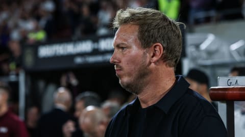 "Fast alle spielen 4-2-3-1"