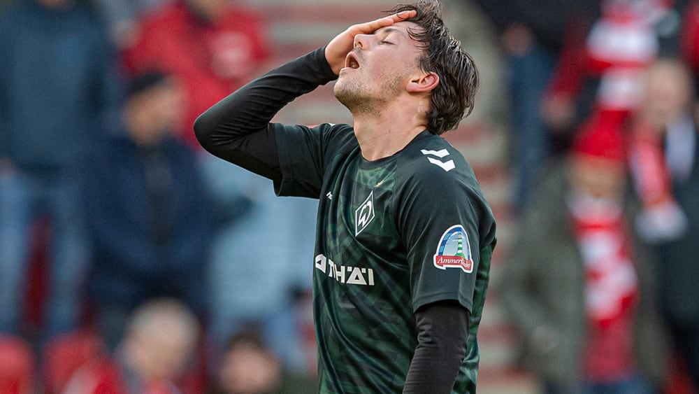 Wird Werder Bremen länger fehlen: Dawid Kownacki.