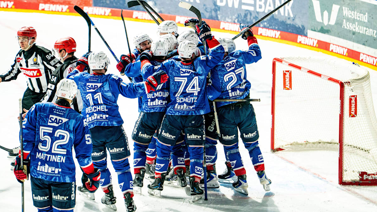 Führungswechsel, Paraden, Overtime: Adler erkämpfen sich ersten Sieg