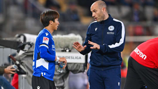 Schickt Daniel Scherning in Masaya Okugawa (li.) seinen zweitbesten Scorer von Beginn an auf den Rasen?