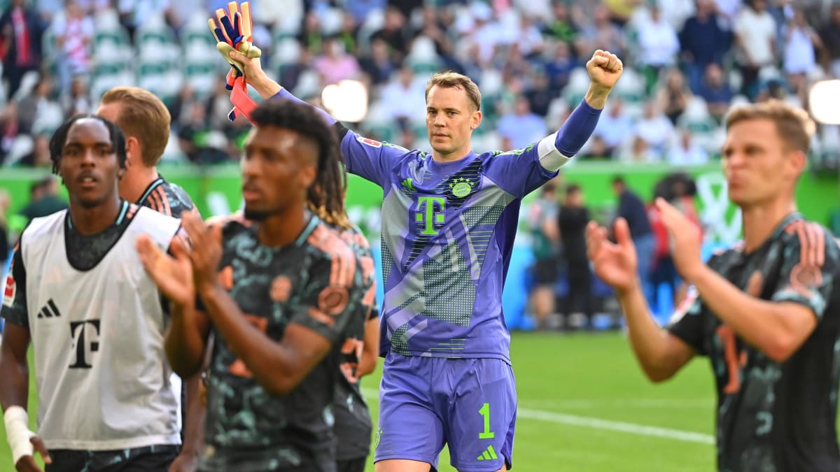 مانويل نوير غير منزعج من الأخطاء في فوز بايرن ميونيخ على فولفسبورغ 3-2