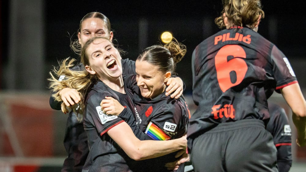 [Bild: 88eddb0a-7fd7-47e9-b129-1ce79aeaf60b.jpg]