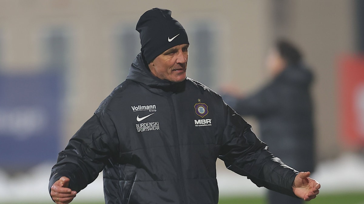 Aue-Coach-H-rtel-angez-hlt-Es-ist-immer-dasselbe-Lied-