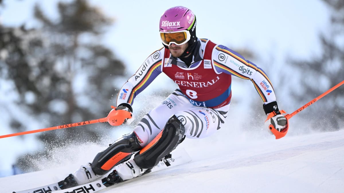 Stra-er-in-den-Top-Ten-Franzose-Rassat-furios