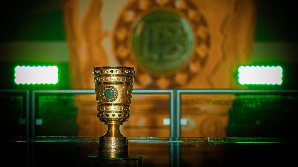 Das Objekt der Begierde: der DFB-Pokal.
