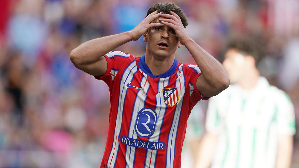 Julian Alvarez musste in der CL gegen Real schmerzlich erfahren, was eine Doppelberührung beim Elfmeter bedeutet.