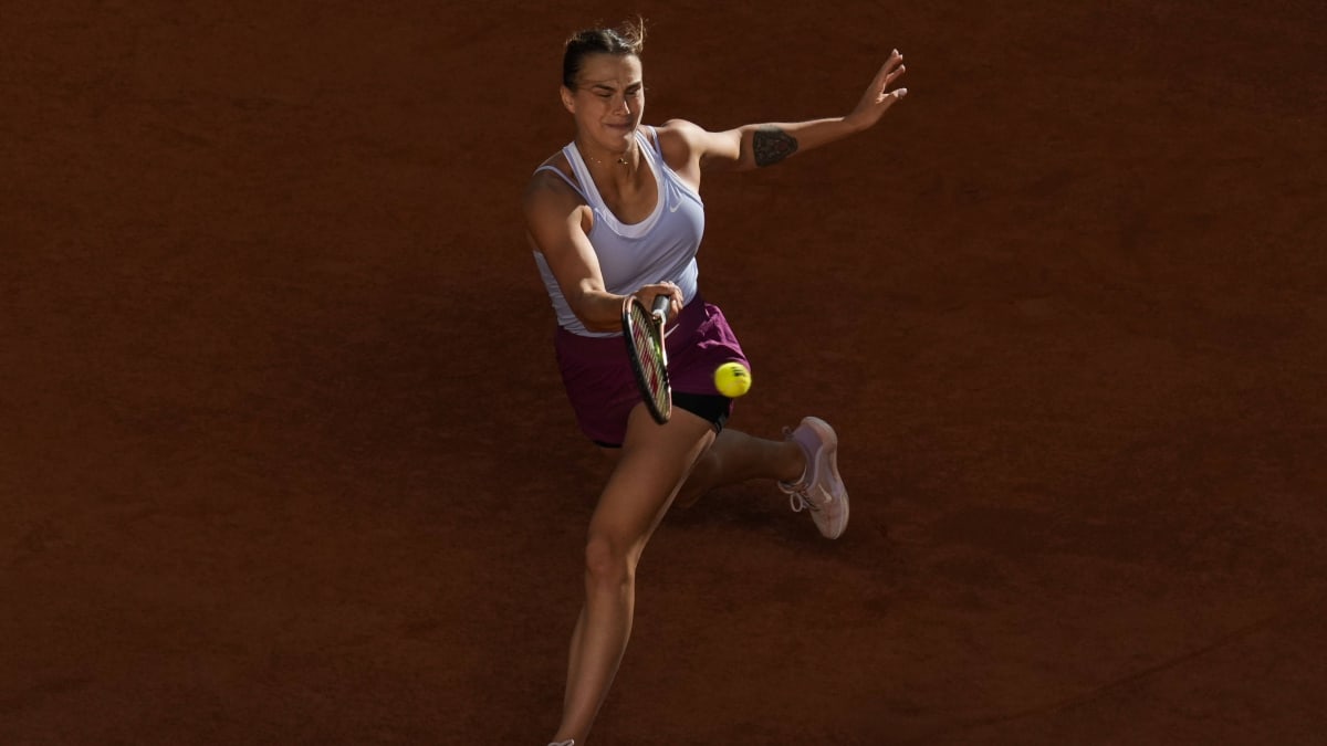 Swiatek im Finale gestürzt: Sabalenka triumphiert in Madrid - kicker