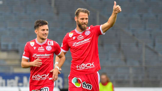 Durften im Herbst oft zusammen jubeln: Christian Lichtenberger und Daniel Maderner. Das Duo stand aber praktisch die gesamte Vorbereitung nicht zur Verfügung.