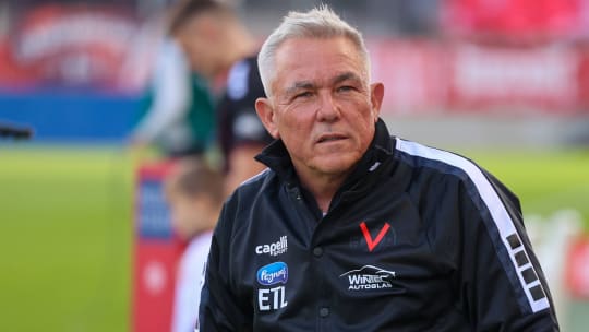 Wusste am Ende nicht, ob er sich ärgern oder freuen sollte nach dem Spiel in Essen: Olaf Janßen.