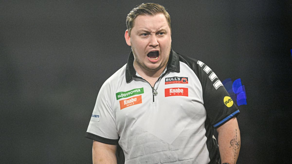 Schindler-zieht-in-die-3-Runde-ein-Plaisier-wirft-Price-raus-Littler-schadlos