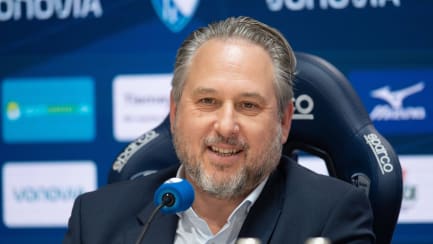 Sieht "seinen" VfL Bochum noch nicht als gestandenen Bundesligisten: Geschäftsführer Ilja Kaenzig.