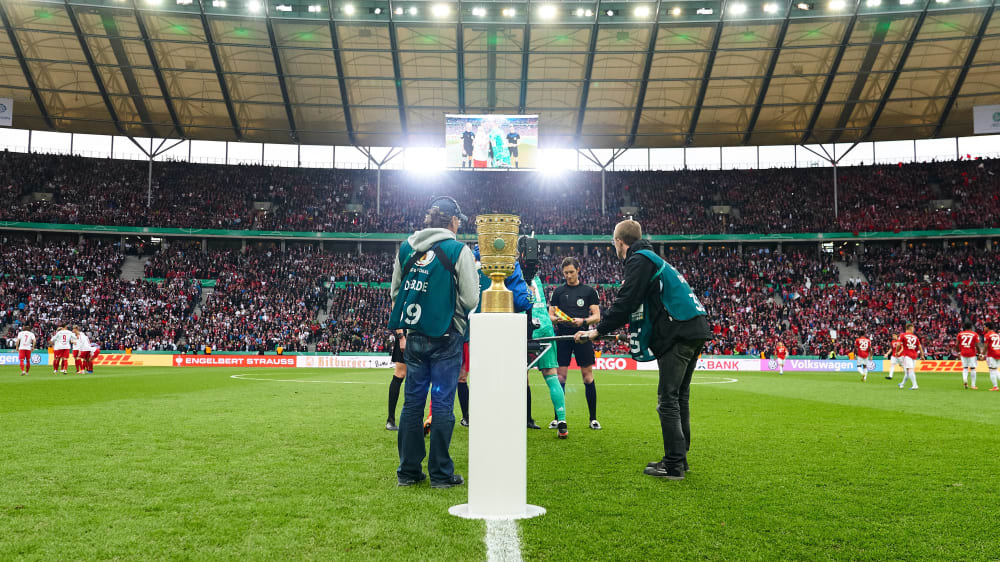 Zwei Halbfinal-Partien sowie das Endspiel stehen im DFB-Pokalwettbewerb noch aus.