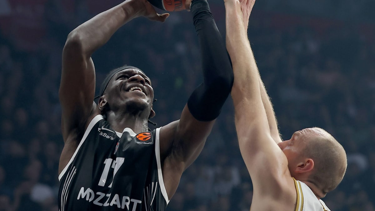 Wahnsinn-in-Belgrad-Partizan-dreht-Stadtderby-gegen-Roter-Stern-sp-t