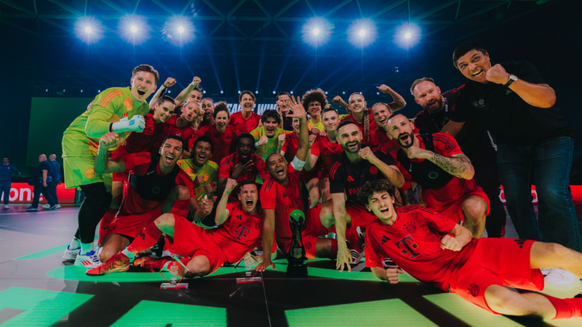 20-Tore-Show: Bayern siegt im Finale über Dortmund