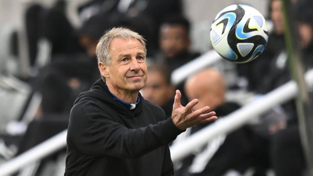 Erstmals siegreich, aber weiter in der Kritik: Jürgen Klinsmann.