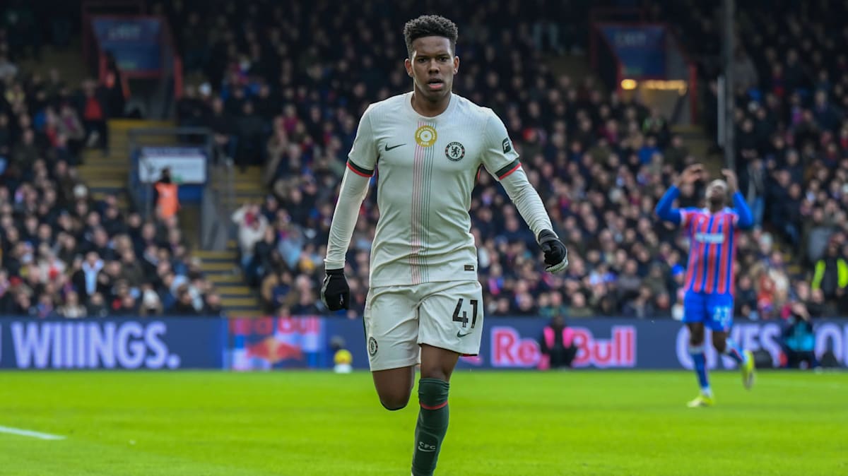 Estevao-sticht-heraus-Chelsea-sichert-mit-souver-nem-Sieg-bei-Crystal-Palace-Platz-4