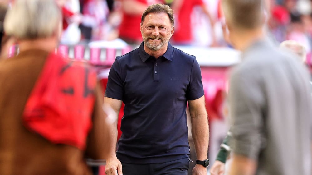 Blick in die Zukunft: Wolfsburgs Trainer Ralph Hasenhüttl will den VfL Wolfsburg in der nächsten Saison voranbringen.