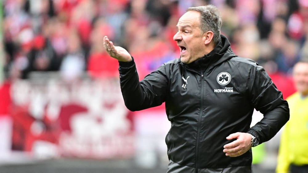 Sein Fußballstil baut auf Laufbereitschaft auf: Fürths Trainer Alexander Zorniger.