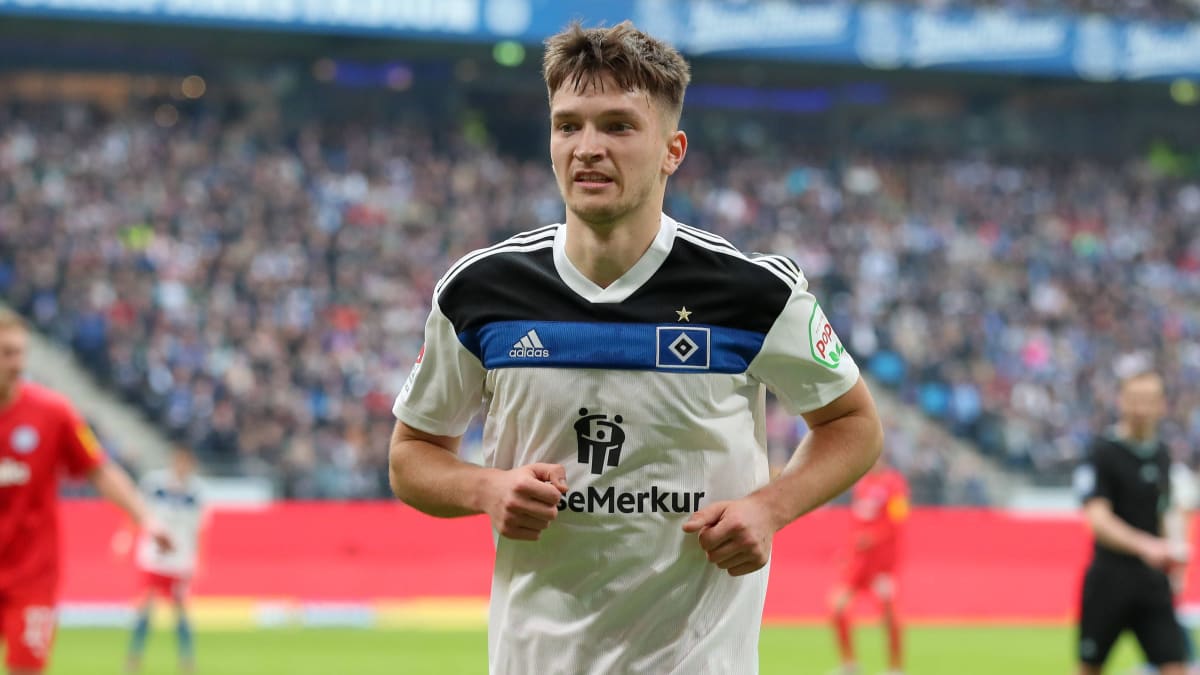 Noah Katterbach beim HSV Musterschüler und Falschspieler kicker
