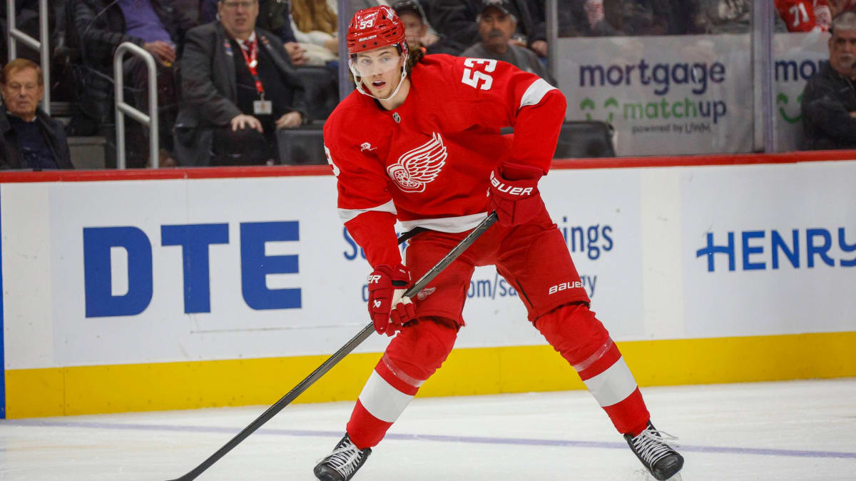 Seider-mit-zwei-Assists-Red-Wings-verlieren-knapp-gegen-Devils