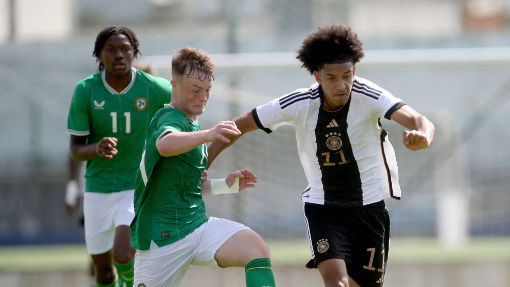 Im zweiten Spiel der EM-Qualifikation bezwang die deutsche U-17-Nationalmannschaft Irland mit 2:0.