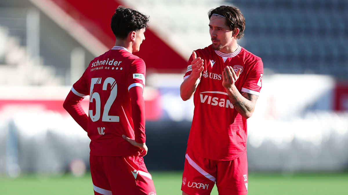 ヴィンタートゥールでのスーパーリーグの試合が延期されたため、FCトゥーンのファンは自身のU19チームの優勝決定戦を観戦した。