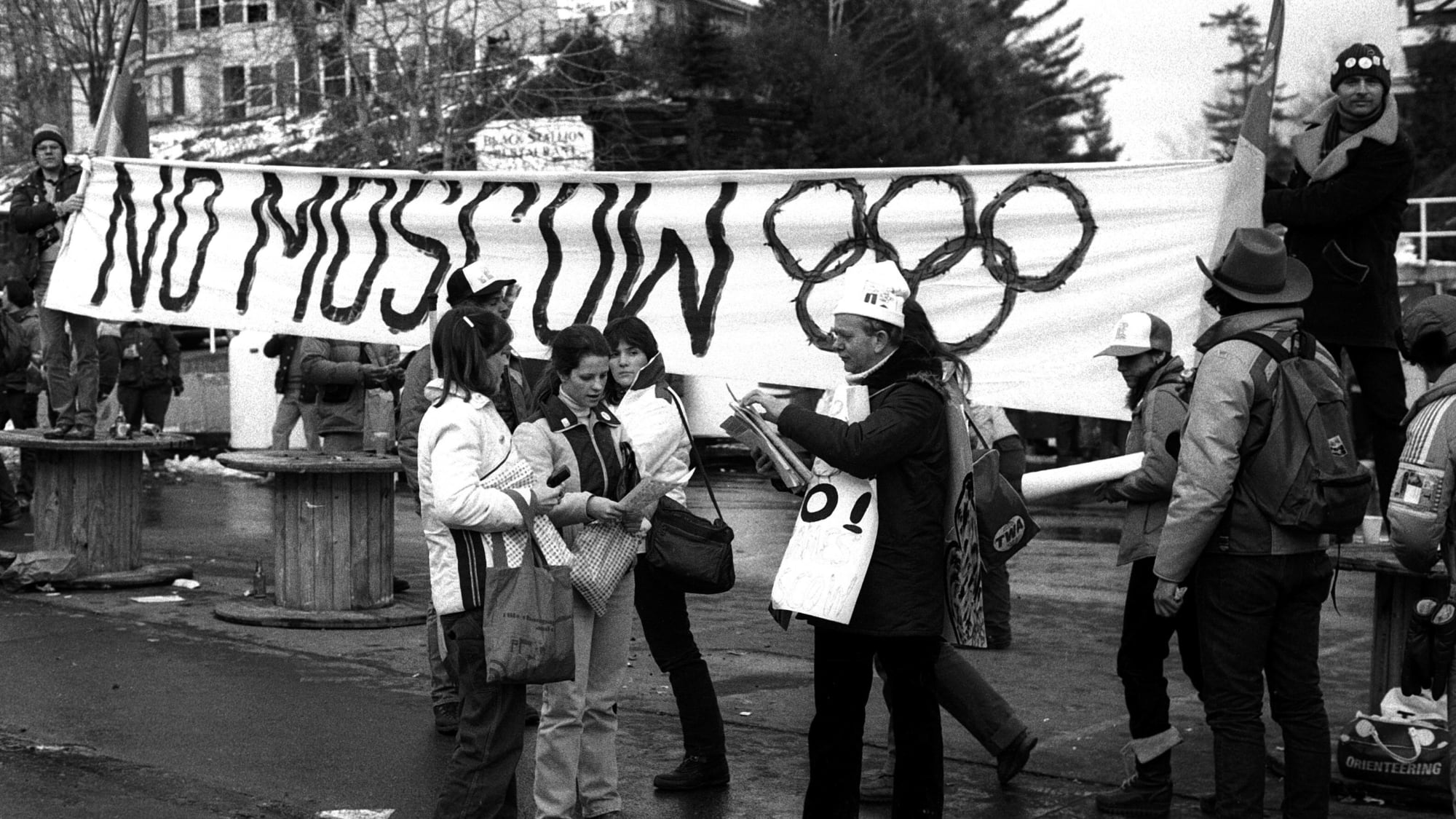 Demonstration gegen die Austragung der olympischen Spiele 1980