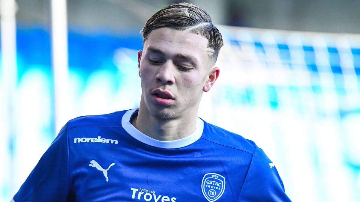 Transfer News: VfL Wolfsburg buhlt um Mathys Detourbet