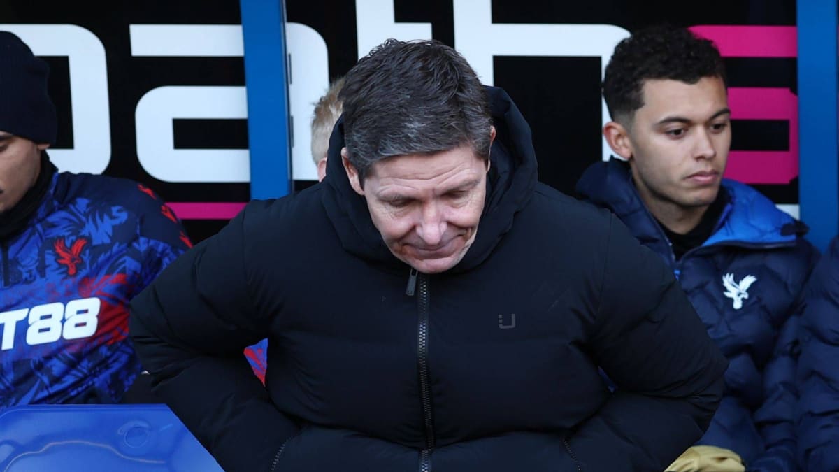 Glasner-fassungslos-F-r-so-ein-Spiel-braucht-man-keinen-Trainer-