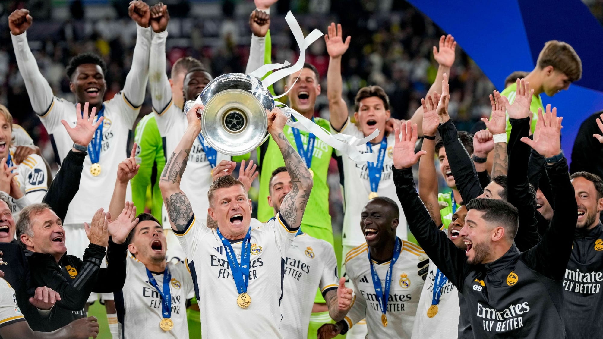 Toni Kroos hat seine Vereinskarriere 2024 bei Real Madrid beendet.